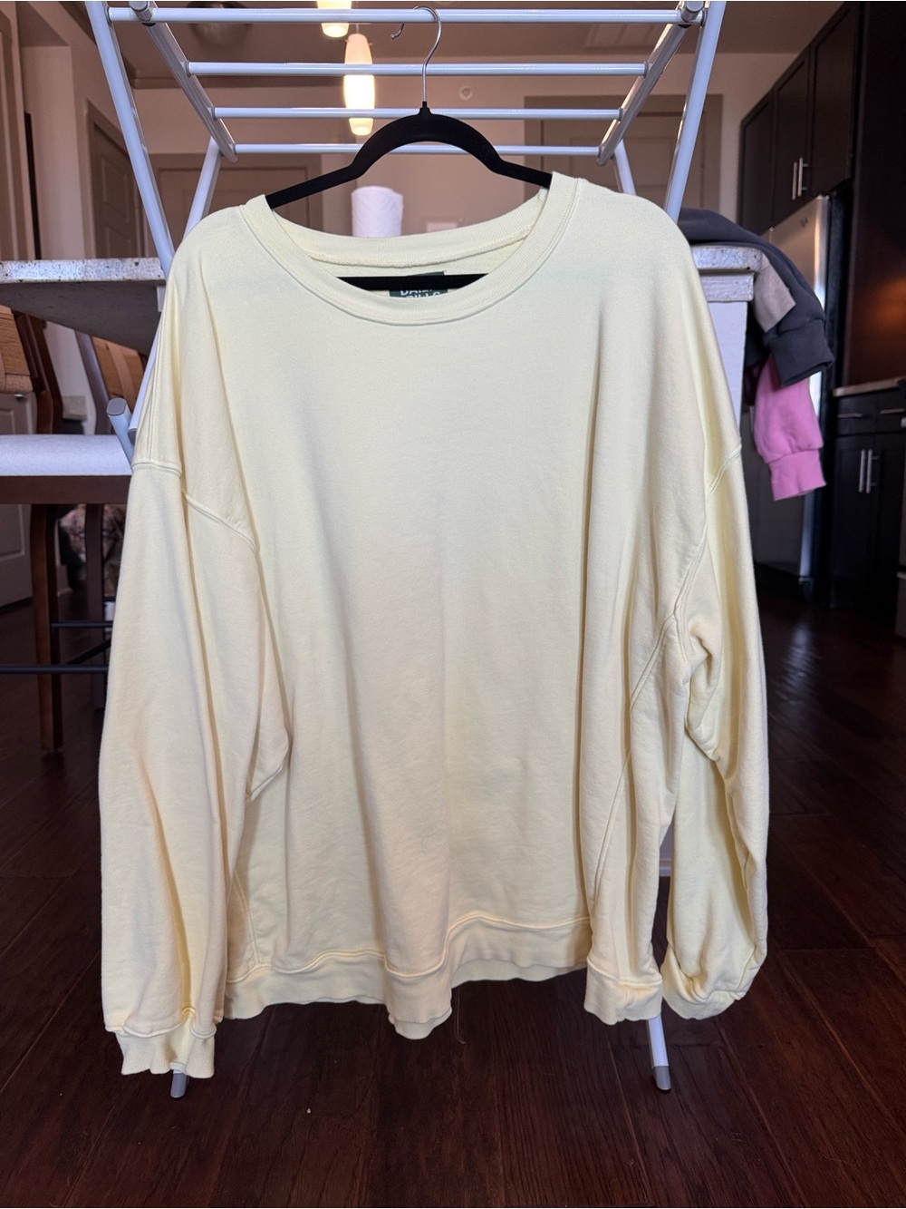DAILY DRILLS CREWNECK in butter yellow
